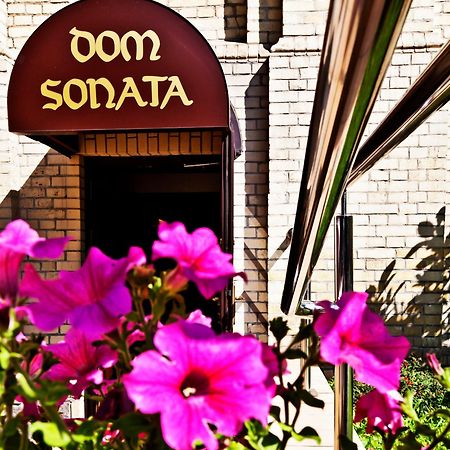 Dom Sonata Bed & Breakfast Gdansk Bagian luar foto